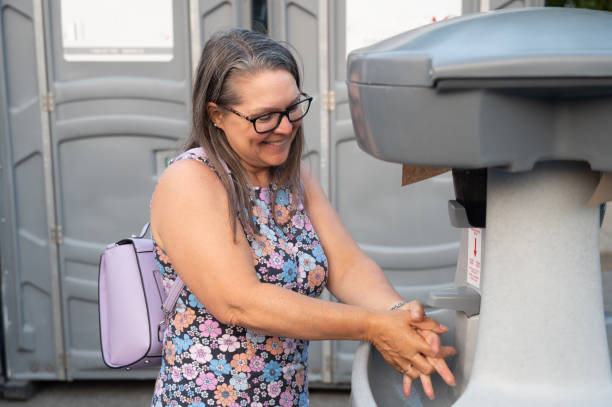 Affordable portable toilet rental in Davisboro, GA